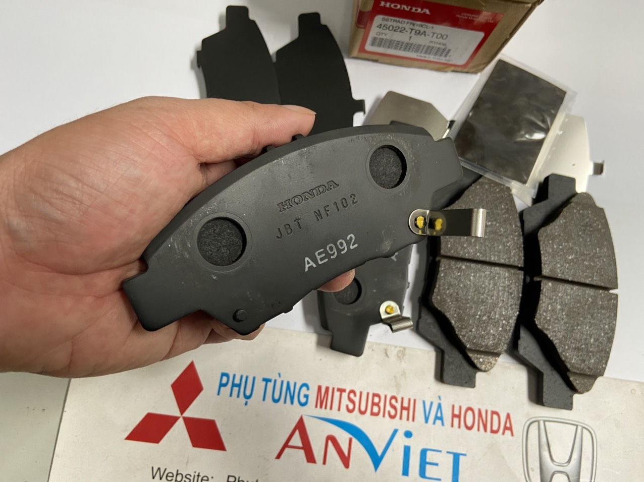 Má phanh trước xe Honda CITY